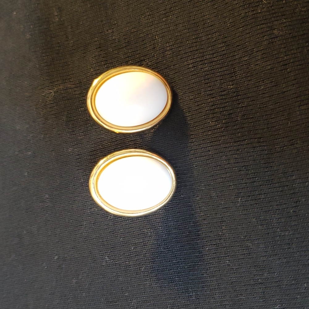 Trifari Vintage White Lucite with Gold Tone Post Earrings